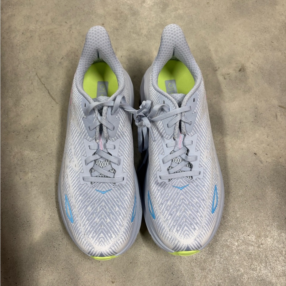 W HOKA Clifton 9 - Picture 2 of 7